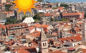 Sibenik City Center Apartment